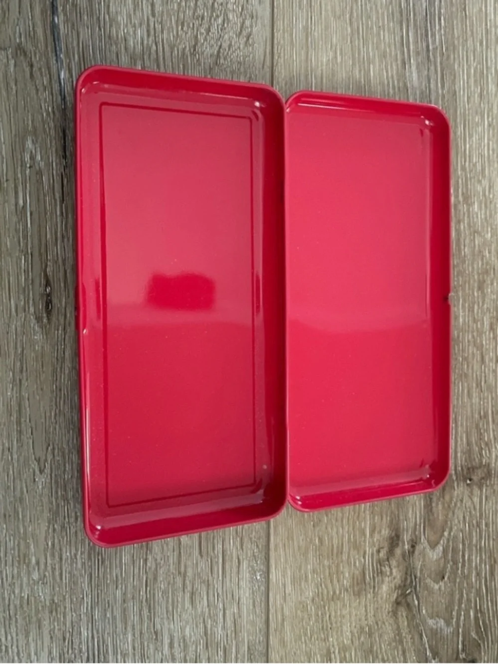 Vintage rare 1993 sanrio hello kitty red tin pencil box case